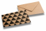Dekorative Kraftpapier-Kuverts - Dreiecken | Briefumschlaegebestellen.at