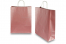 Tragetaschen aus Papier mit gedrehten Papierkordeln - rosa metallic, 320 x 120 x 410 mm, 100 Gramm | Briefumschlaegebestellen.at